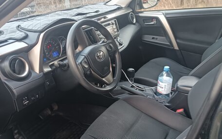Toyota RAV4, 2015 год, 2 000 000 рублей, 6 фотография