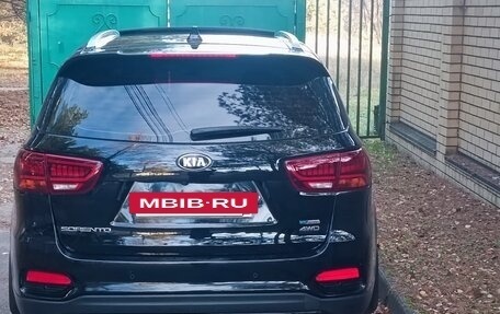 KIA Sorento III Prime рестайлинг, 2018 год, 3 500 000 рублей, 26 фотография