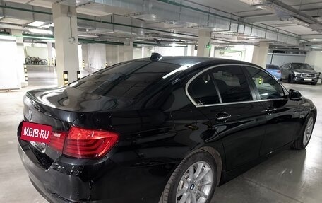 BMW 5 серия, 2016 год, 3 300 000 рублей, 3 фотография