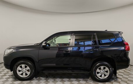 Toyota Land Cruiser Prado 150 рестайлинг, 2018 год, 3 999 000 рублей, 8 фотография
