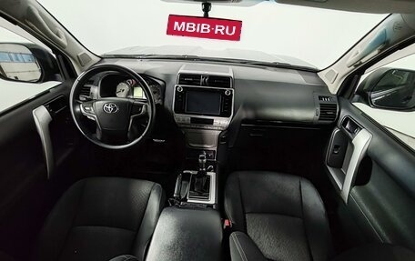 Toyota Land Cruiser Prado 150 рестайлинг, 2018 год, 3 999 000 рублей, 14 фотография