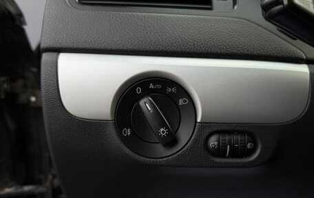 Volkswagen Jetta VII, 2011 год, 790 000 рублей, 15 фотография