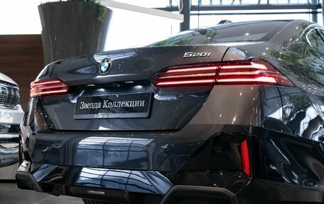 BMW 5 серия, 2024 год, 6 990 000 рублей, 14 фотография