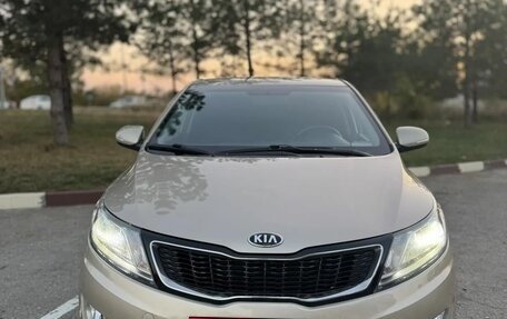 KIA Rio III рестайлинг, 2014 год, 960 000 рублей, 7 фотография