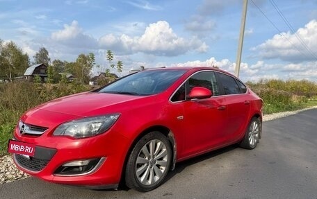 Opel Astra J, 2013 год, 749 000 рублей, 3 фотография