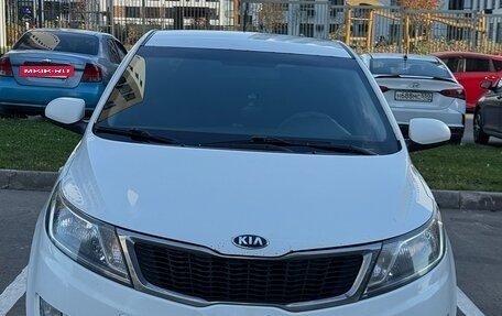 KIA Rio III рестайлинг, 2014 год, 800 000 рублей, 18 фотография