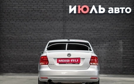 Volkswagen Polo VI (EU Market), 2017 год, 1 080 000 рублей, 6 фотография