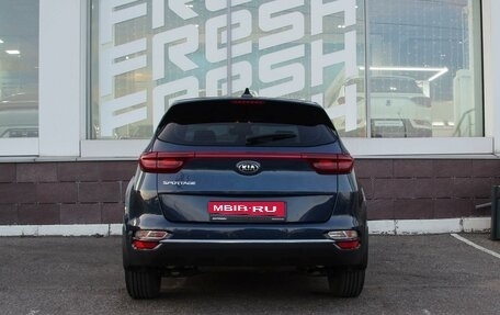 KIA Sportage IV рестайлинг, 2019 год, 2 390 000 рублей, 4 фотография