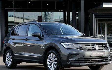 Volkswagen Tiguan II, 2021 год, 2 528 000 рублей, 3 фотография