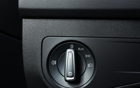Volkswagen Tiguan II, 2021 год, 2 528 000 рублей, 21 фотография