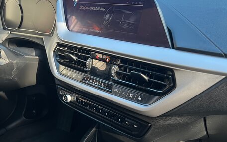 BMW 1 серия, 2020 год, 2 099 999 рублей, 11 фотография
