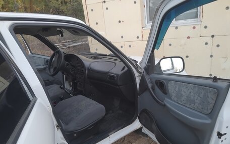 Chevrolet Niva I рестайлинг, 2003 год, 350 000 рублей, 9 фотография