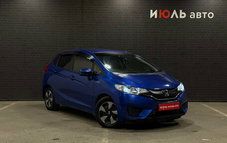 Honda Fit III, 2016 год, 900 000 рублей, 3 фотография