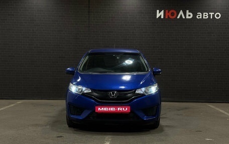 Honda Fit III, 2016 год, 900 000 рублей, 2 фотография