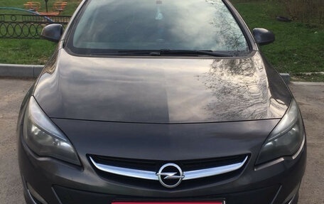 Opel Astra J, 2013 год, 350 000 рублей, 1 фотография