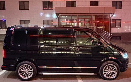 Volkswagen Caravelle T6 рестайлинг, 2019 год, 4 050 000 рублей, 5 фотография