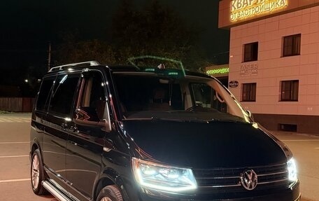 Volkswagen Caravelle T6 рестайлинг, 2019 год, 4 050 000 рублей, 6 фотография