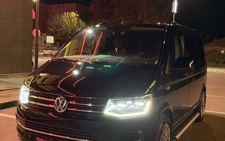 Volkswagen Caravelle T6 рестайлинг, 2019 год, 4 050 000 рублей, 7 фотография