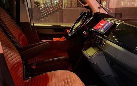 Volkswagen Caravelle T6 рестайлинг, 2019 год, 4 050 000 рублей, 11 фотография