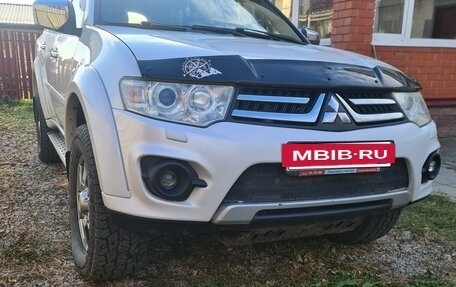 Mitsubishi Pajero Sport II рестайлинг, 2014 год, 1 850 000 рублей, 15 фотография