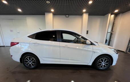 Hyundai Solaris II рестайлинг, 2015 год, 1 065 000 рублей, 2 фотография