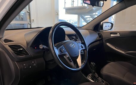Hyundai Solaris II рестайлинг, 2015 год, 1 065 000 рублей, 23 фотография
