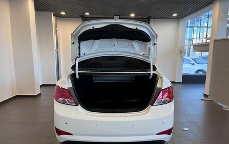 Hyundai Solaris II рестайлинг, 2015 год, 1 065 000 рублей, 37 фотография