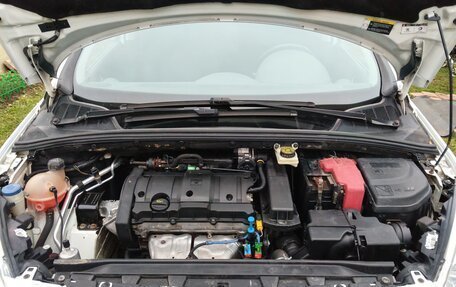 Peugeot 408 I рестайлинг, 2013 год, 550 000 рублей, 11 фотография