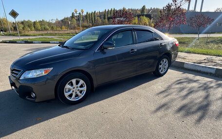 Toyota Camry, 2011 год, 1 350 000 рублей, 6 фотография