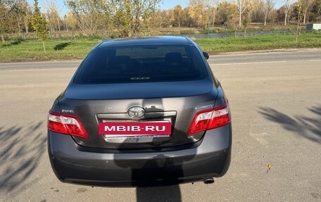 Toyota Camry, 2011 год, 1 350 000 рублей, 3 фотография