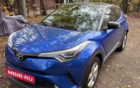 Toyota C-HR I рестайлинг, 2018 год, 1 750 000 рублей, 2 фотография