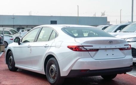 Toyota Camry, 2026 год, 3 800 000 рублей, 2 фотография