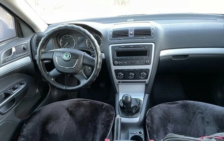 Skoda Octavia, 2010 год, 850 000 рублей, 7 фотография