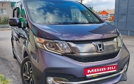 Honda Stepwgn IV рестайлинг, 2017 год, 1 789 000 рублей, 11 фотография