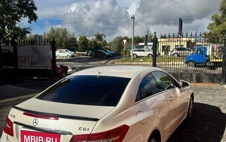 Mercedes-Benz E-Класс, 2010 год, 1 150 000 рублей, 2 фотография