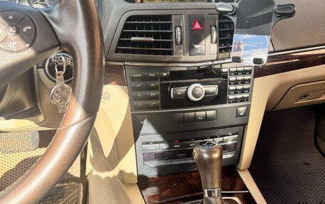 Mercedes-Benz E-Класс, 2010 год, 1 150 000 рублей, 8 фотография