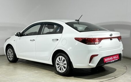 KIA Rio IV, 2018 год, 1 135 000 рублей, 10 фотография