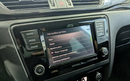 Skoda Rapid I, 2018 год, 1 450 000 рублей, 24 фотография