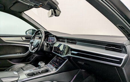 Audi A6, 2018 год, 3 330 000 рублей, 11 фотография
