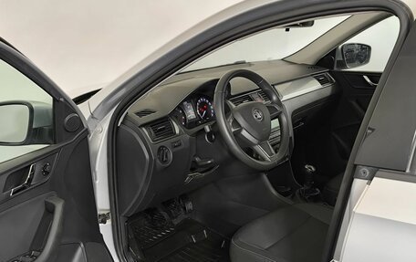 Skoda Rapid I, 2014 год, 995 000 рублей, 8 фотография