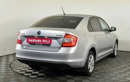 Skoda Rapid I, 2014 год, 995 000 рублей, 4 фотография