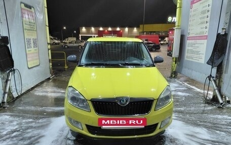 Skoda Fabia II, 2011 год, 380 000 рублей, 2 фотография