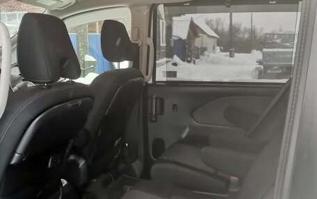 Nissan Serena IV, 2018 год, 1 799 000 рублей, 10 фотография