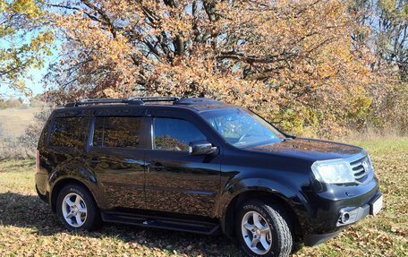 Honda Pilot III рестайлинг, 2012 год, 2 300 000 рублей, 2 фотография