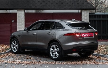 Jaguar F-Pace, 2016 год, 2 500 000 рублей, 6 фотография