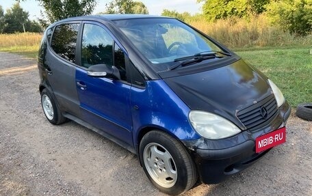 Mercedes-Benz A-Класс, 2003 год, 200 000 рублей, 2 фотография