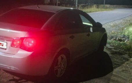 Chevrolet Cruze II, 2011 год, 420 000 рублей, 3 фотография