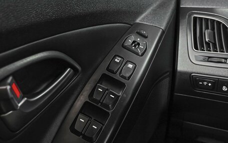 Hyundai ix35 I рестайлинг, 2013 год, 1 484 000 рублей, 20 фотография