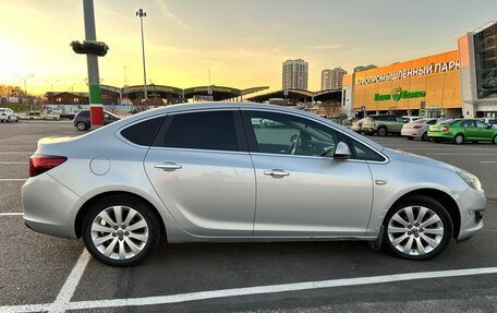 Opel Astra J, 2012 год, 700 000 рублей, 10 фотография
