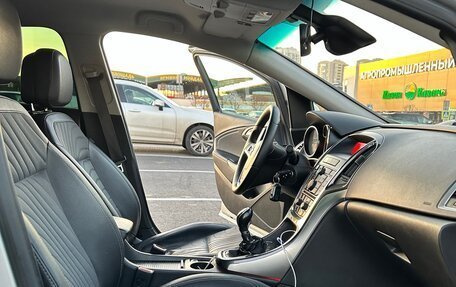 Opel Astra J, 2012 год, 700 000 рублей, 17 фотография